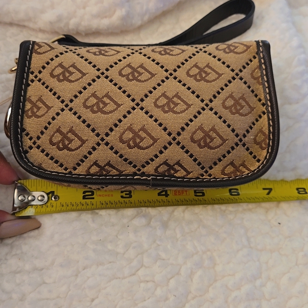 Dooney & Bourke Flap Wristlet Brown Clutch - Picture 6 of 7